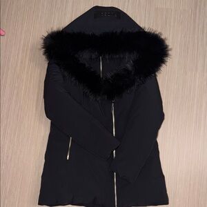 RUDSAK Women's Black Puffer Coat with Fur Trim